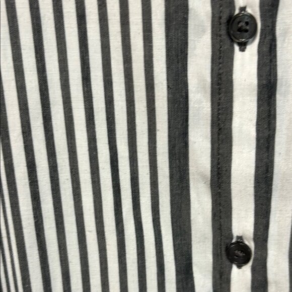Express Gray & White Striped Sleeveless Button Down Shirt, Women’s Small - Picture 3 of 6